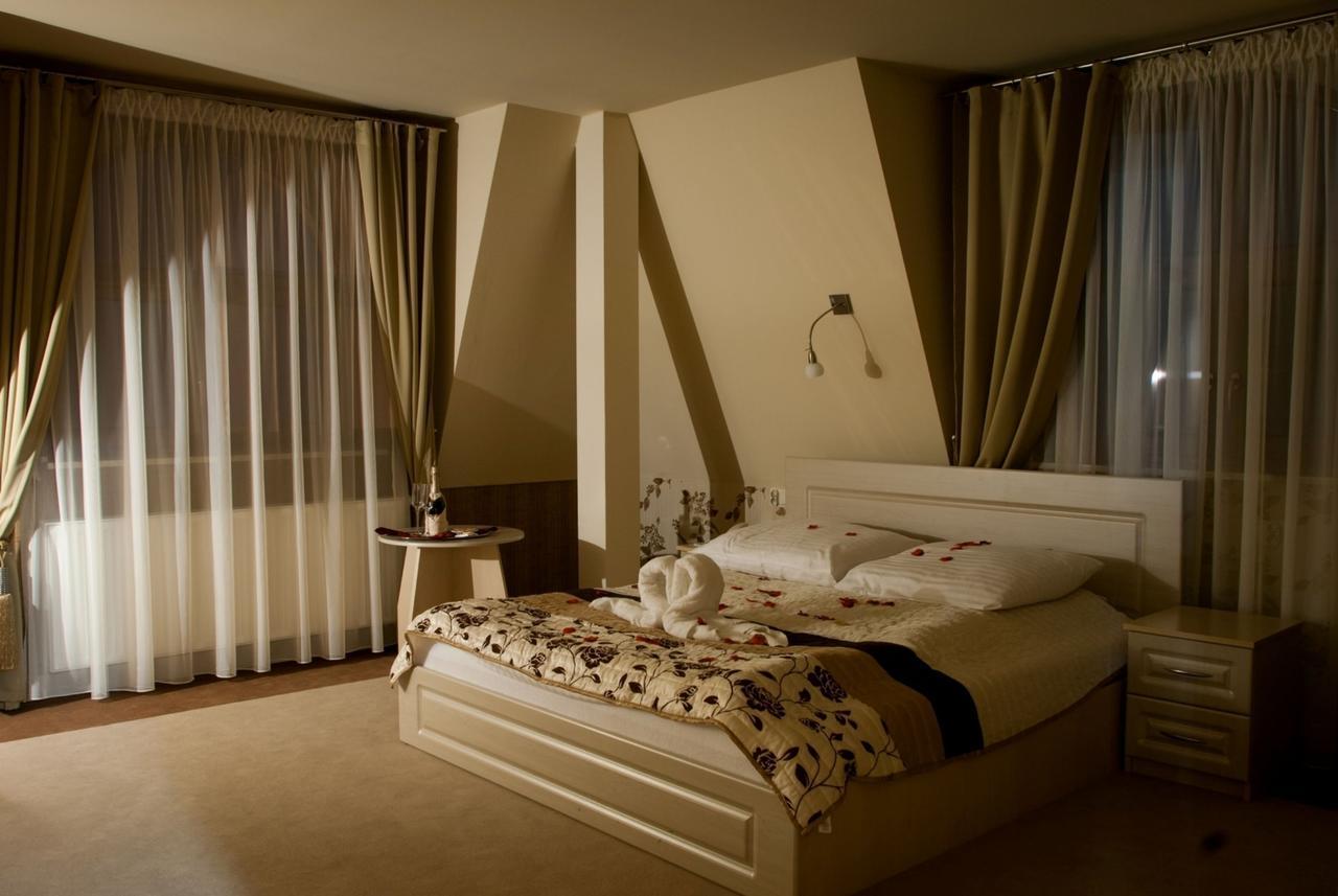 Regent Hotel 3*